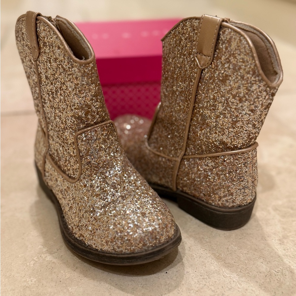 Kelly & Katie Glittery Gold Kids Boots